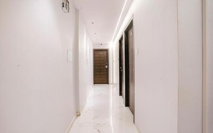 FabHotel Peralz - Nr. Boriwali Station