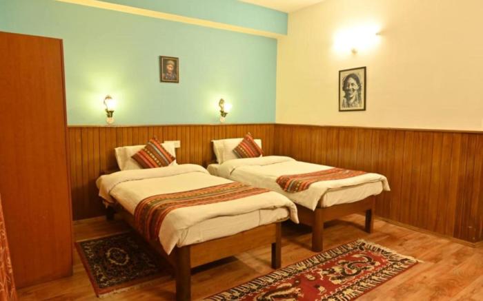 Goroomgo Pemaling Residency Pelling