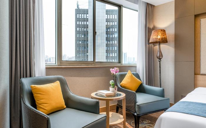 Chongqing North Railway Station Century Tonghui Hotel