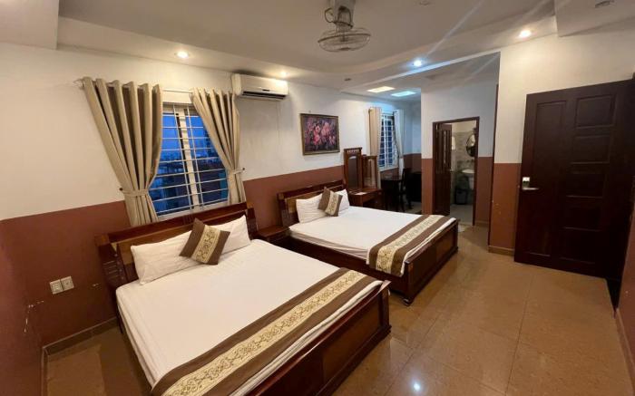 Hưng Phát Hotel Tân Phú