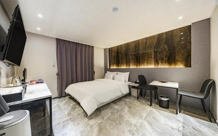 Incheon Seoknam-dong HOTEL 3&4