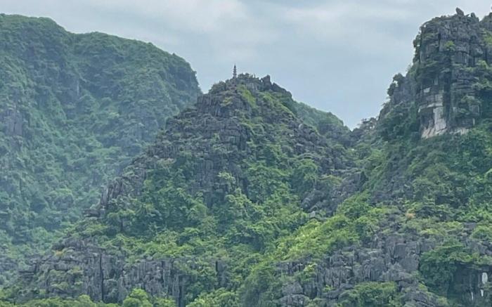 Trang An River Mountain Ecolodge