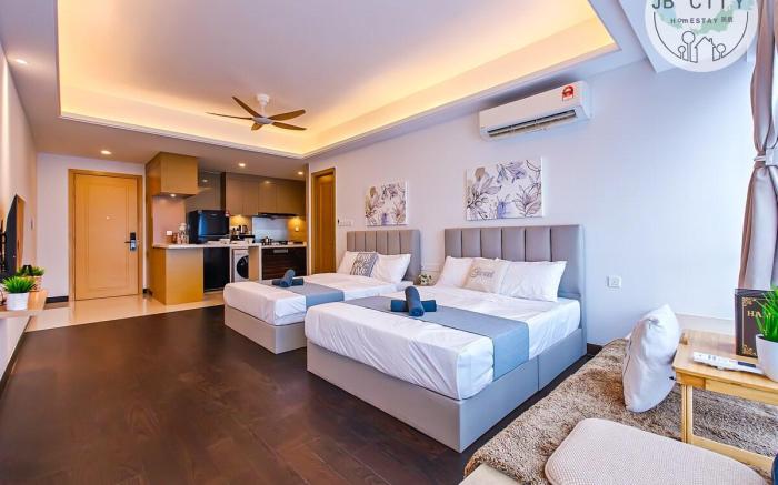 R&F Princess Cove Studio by JBcity Home