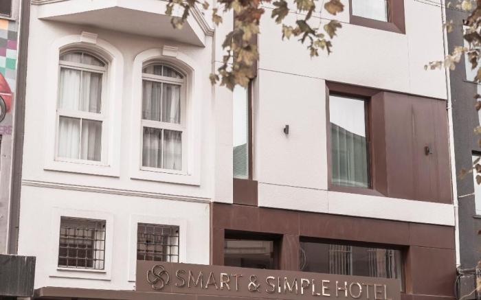 Smart and Simple Hotel Karakoy