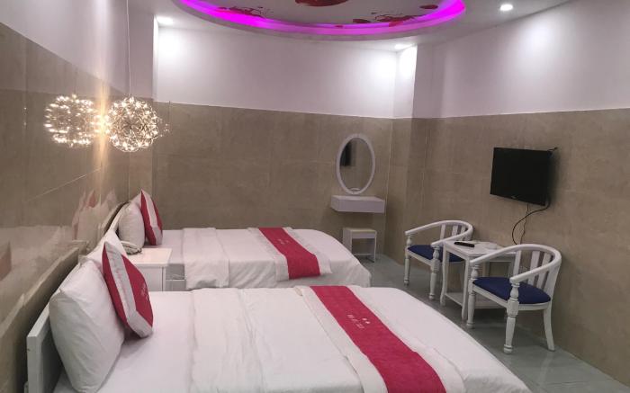 Quỳnh Hương Hotel