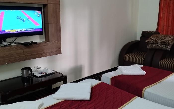 Nallathambi Resort