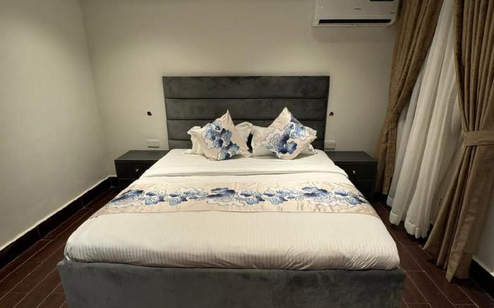 Wellaton Suites