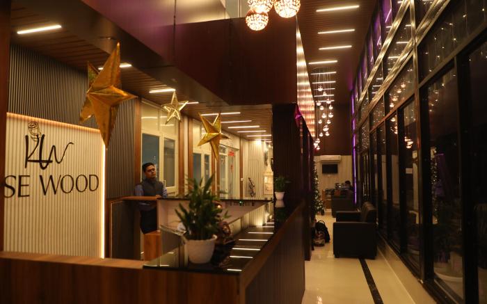Rosewood Luxury Hotel