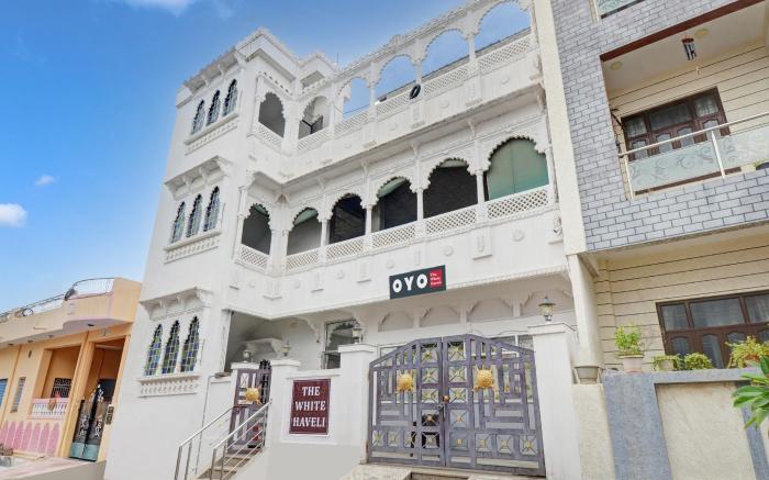 Hotel O The White Haveli