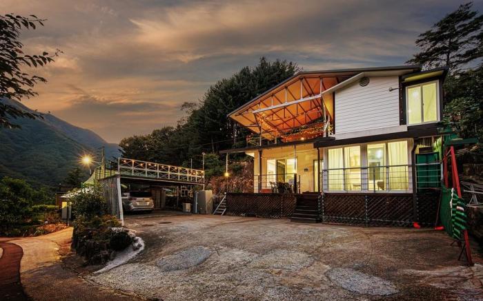 Gapyeong Yongso Falls Yangji Pension