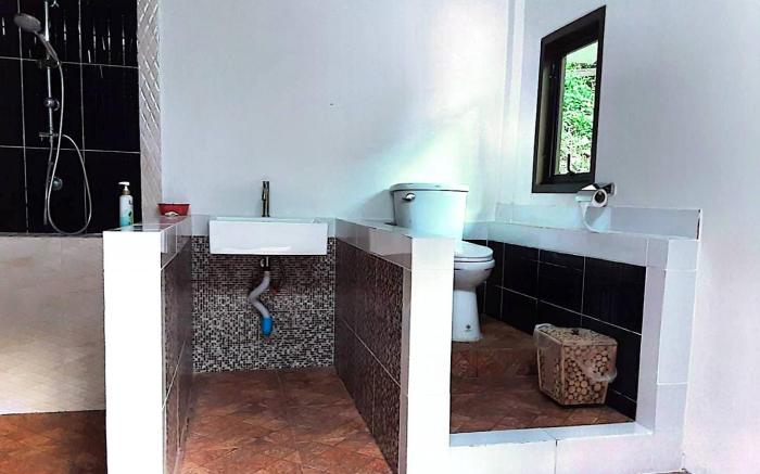 The Cascade - Mae Taeng Waterfall Bungalows