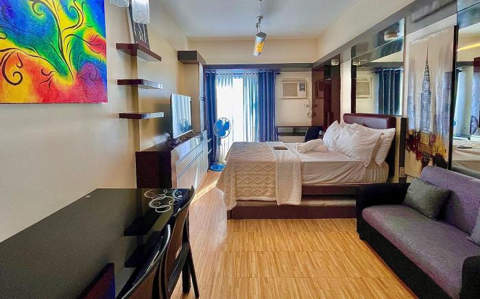 Cozy Studio with Parking near SLMEC & US Embassy