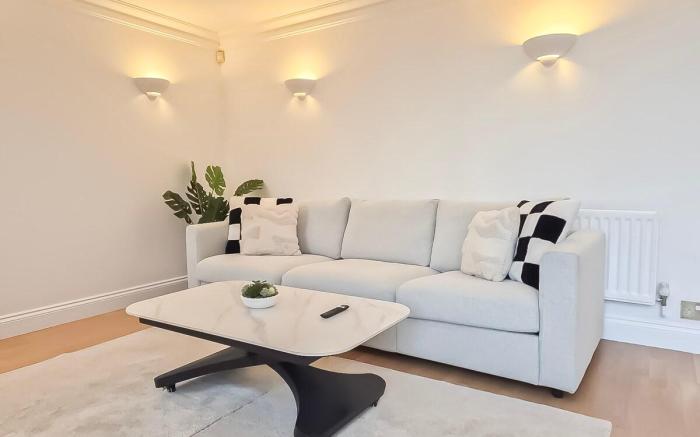 3BR Flat in Borough near The Shard, Bermondsey