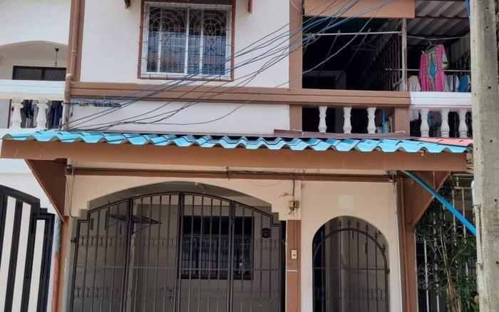 D72 Family House 3BR 10 Mins To Lee Garden