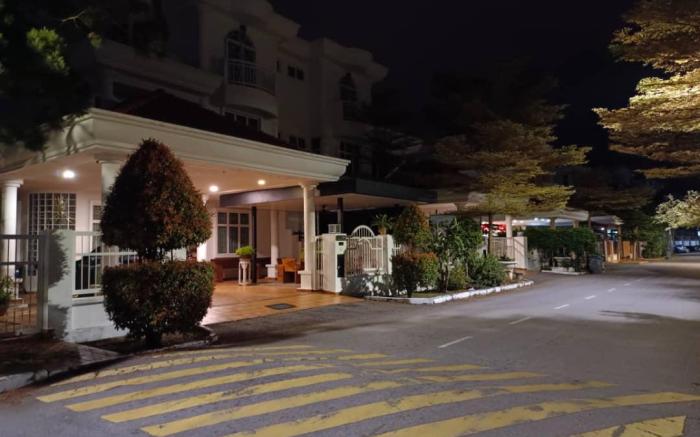 Ming Residence