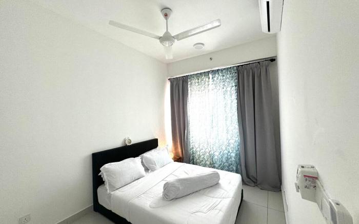 ReenHomestay Setia Alam