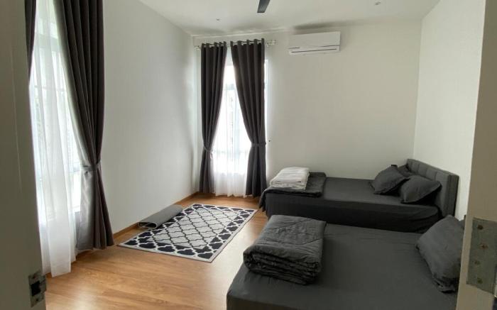NilofarCottage Melaka (Muslim Homestay)