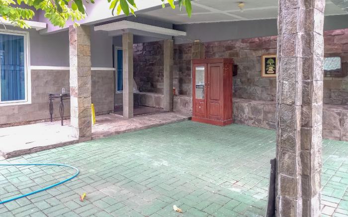 Alif House Syariah Redpartner near Taman Dayu Pandaan