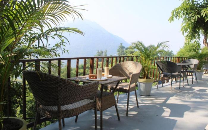 Kyarki Ganga Home Stay &Cafe