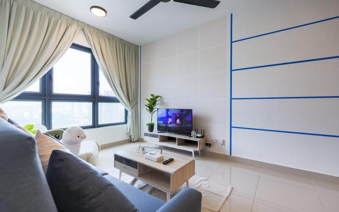 Comfy | Spacious | Velocity | LRT MRT | 3B2B 8 pax