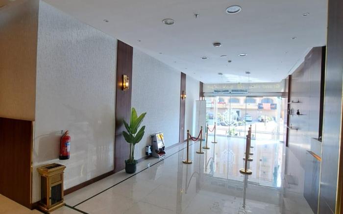 grand view hotel