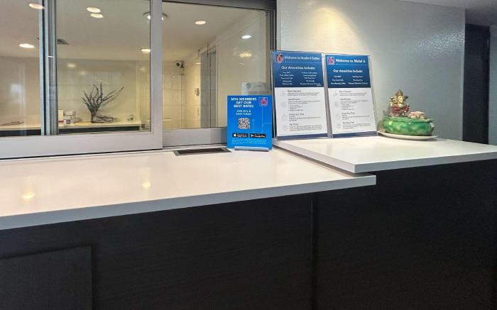 Studio 6  Suites Buena Park, CA – Anahiem/Near Maingate Knotts