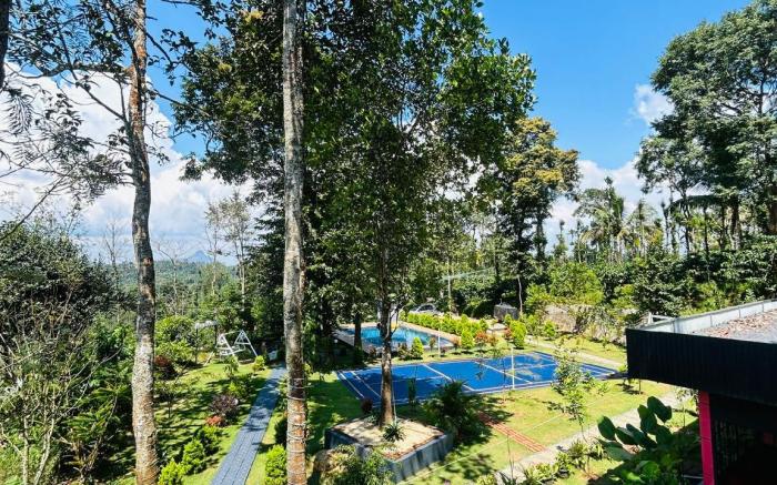 Haze Woods Resort