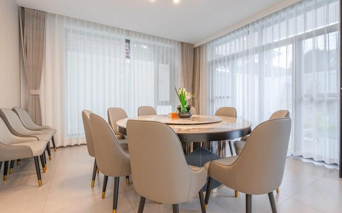 TML - Pattaya City Center Luxury Private Villa with Private Pool and KTV