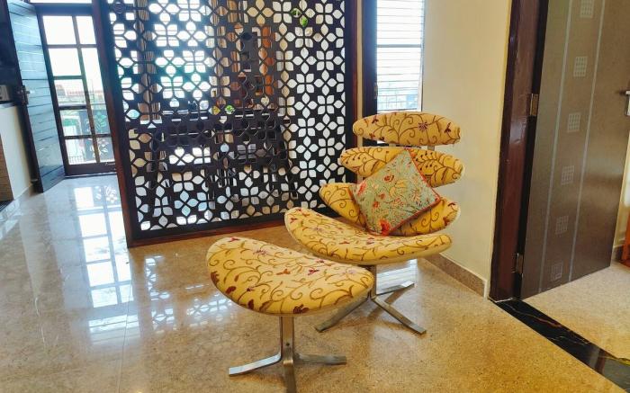 Rain-Kissed Summit House #2