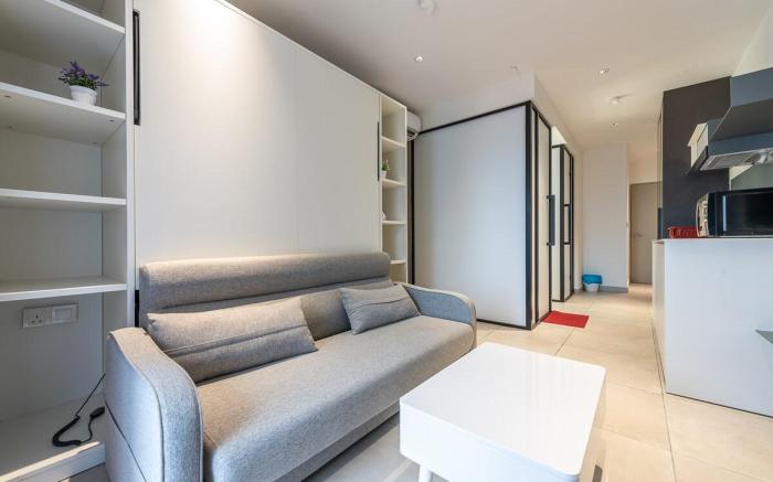 NEAR Subang Airport DK impian 2 ROOM (2-4 pax )