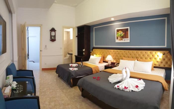 MF Louis Hotel
