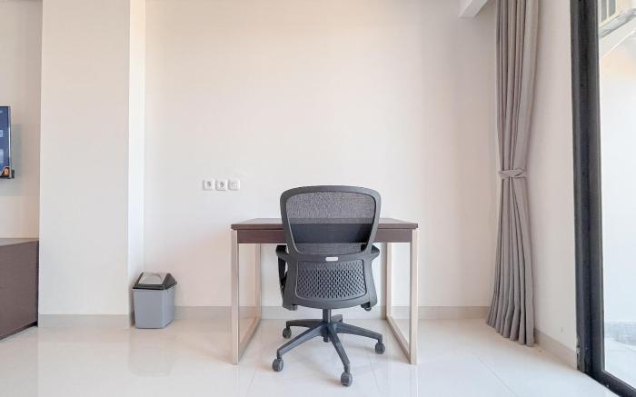 Elegant Studio Apt @Skales Residence By Travelio