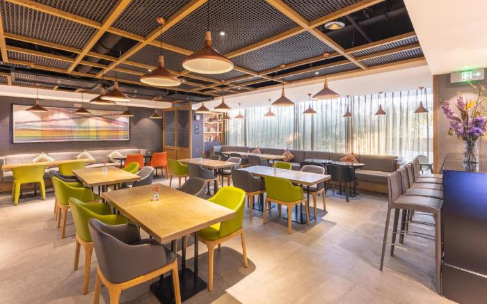 Atour X Hotel Beijing CBD Guomao Bridge