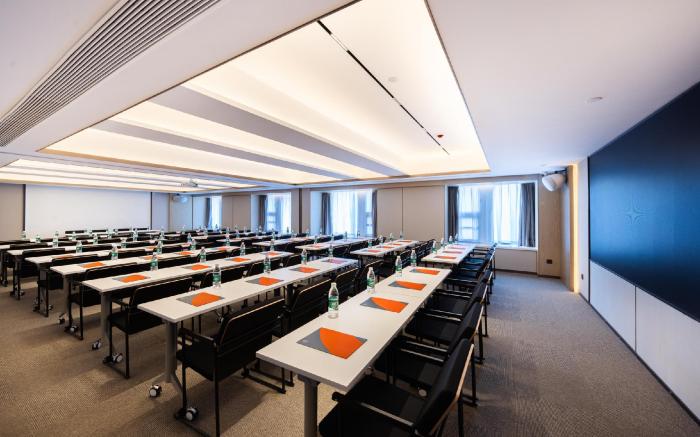 Atour Hotel Jinan Shandong International Convention and Exhibition Center IKEA