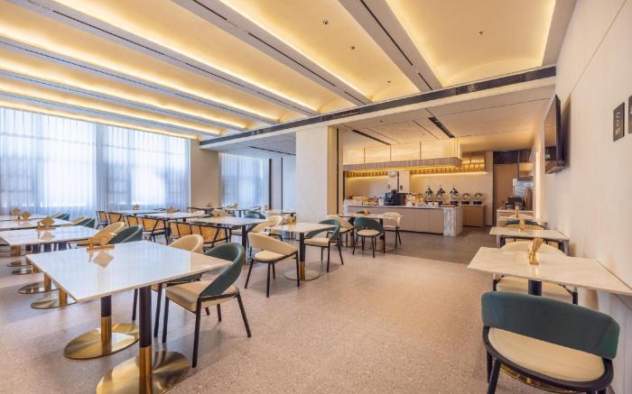 Atour Hotel Kunming Changshui International Airport Cloud Cube