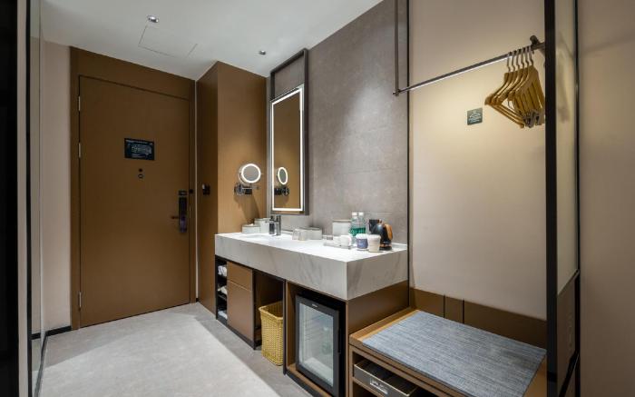 Atour Hotel Changzhou Xinbei Xuejia