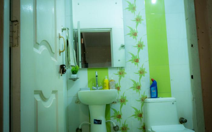 Romantic Getaway • 2 King Beds • Fully Furnished