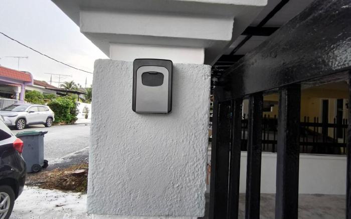 Cozy Homestay near Pantai & Aeon Big - 10pax
