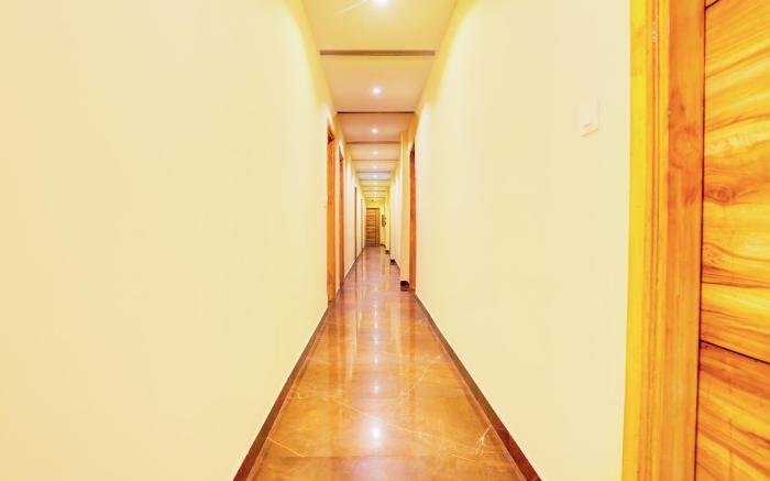 OYO Hotel O Alpine Inn