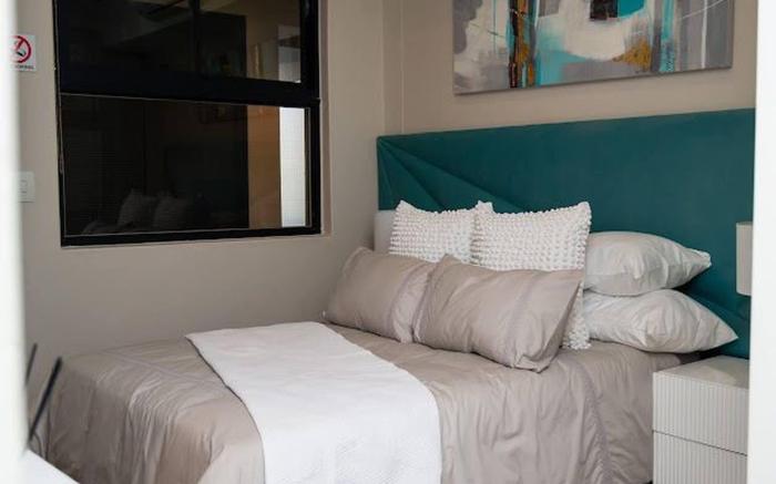 Stylish  Elegant With Epic Views Near Menlyn