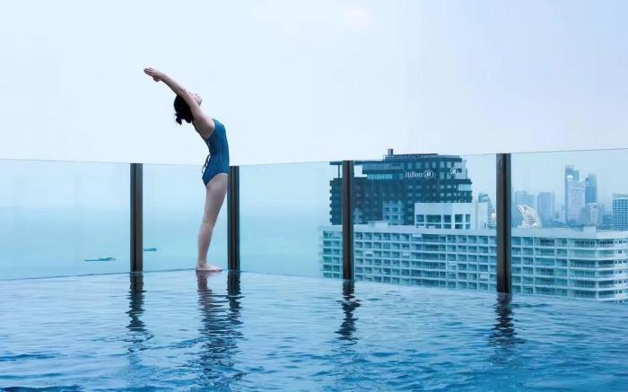 2 Bed Room  Excellent Location Best Infinity Pool