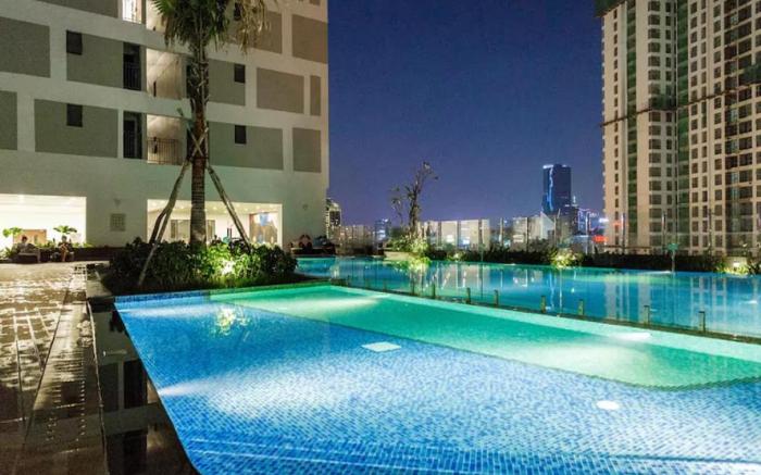 RiverGate Apartment with Central View # 2br
