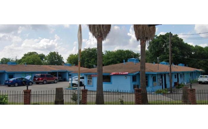 Alamo Oasis Inn and Suites By OYO San Antonio