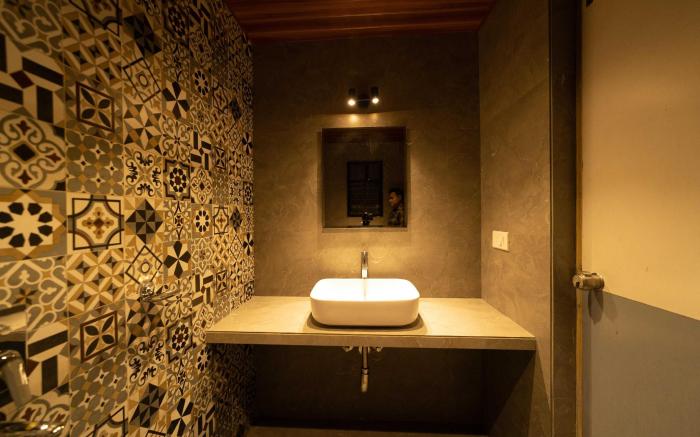 Hotel Meliorate Ratnalok