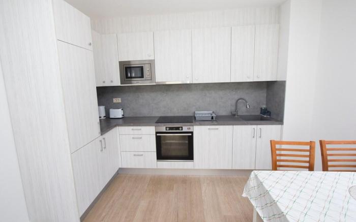 Brand New Apt Vano