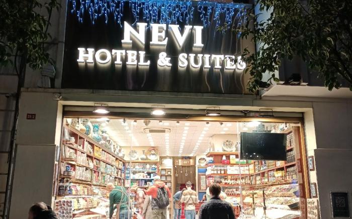 Nevi Hotel Suite 