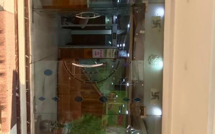 HOTEL J R INTERNATIONAL