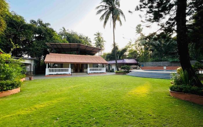 Villa By the Sea by Verandah