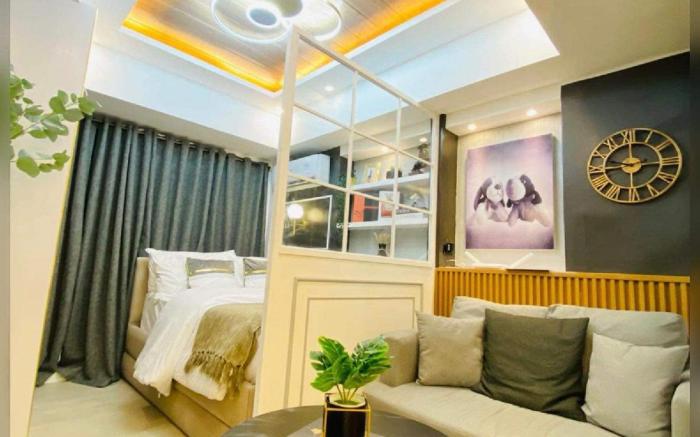 AA28 LUXURY SUITE (w/ ALEXA voice command)