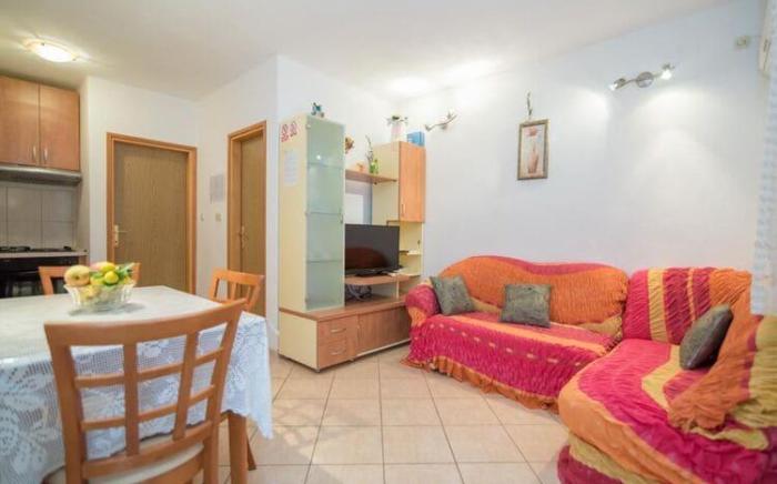Apartments Longo - One Bedroom Apartment with Terrace, A2 - ST